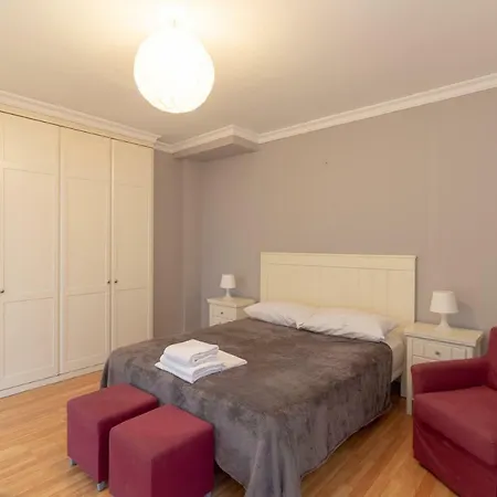 Apartment In Excellent Neighborhood *